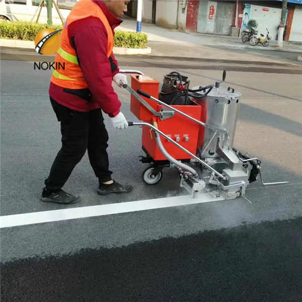 Vehicle Mounted Paint Striping Machine For Municipal Projects 